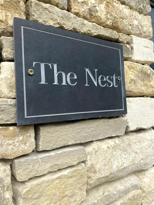 Stylish One Bedroom Cotswold Coach House 테트버리 외부 사진