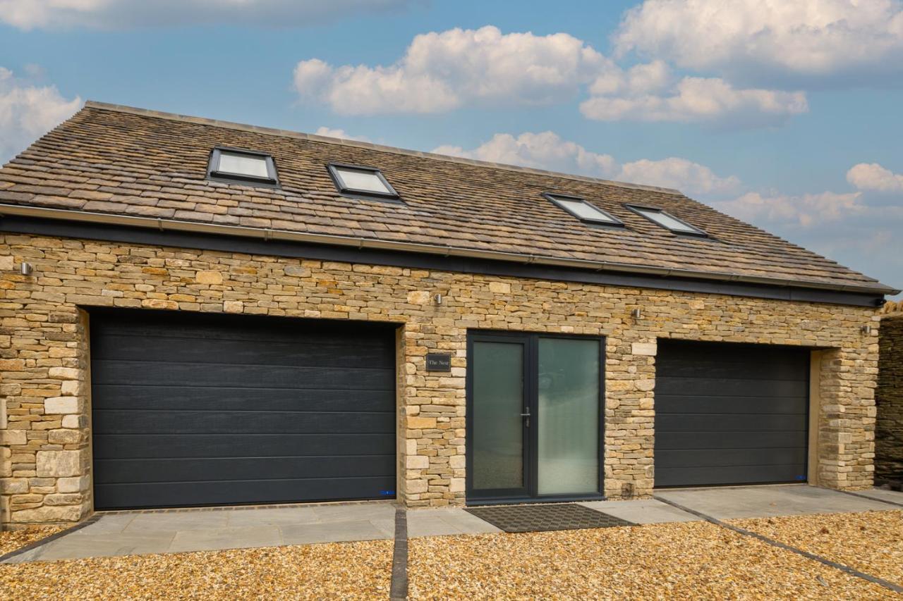 Stylish One Bedroom Cotswold Coach House 테트버리 외부 사진