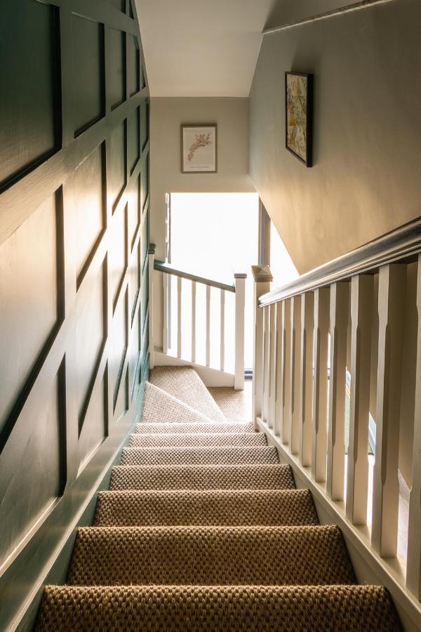 Stylish One Bedroom Cotswold Coach House 테트버리 외부 사진
